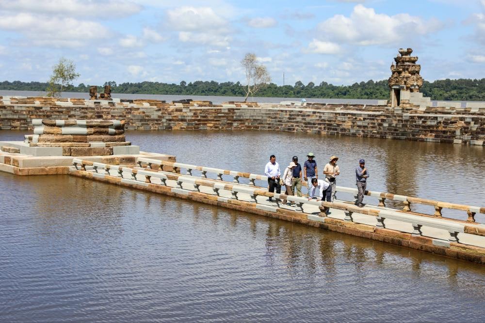 West Mebon Temple Opening Ceremony to Be Led by King Sihamoni and President Macron